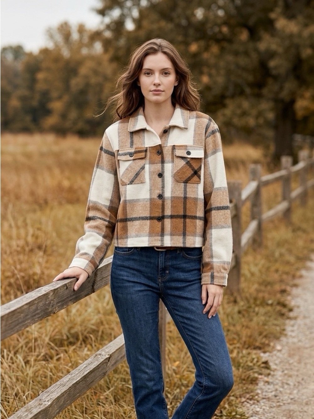 NWT Cropped Plaid Shacket Flannel Long Sleeve Button Down Jacket